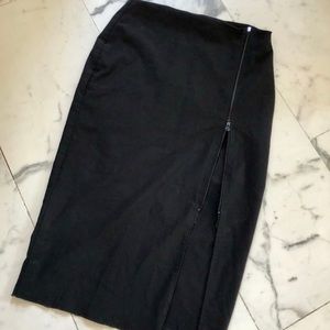 High zipper skirt.